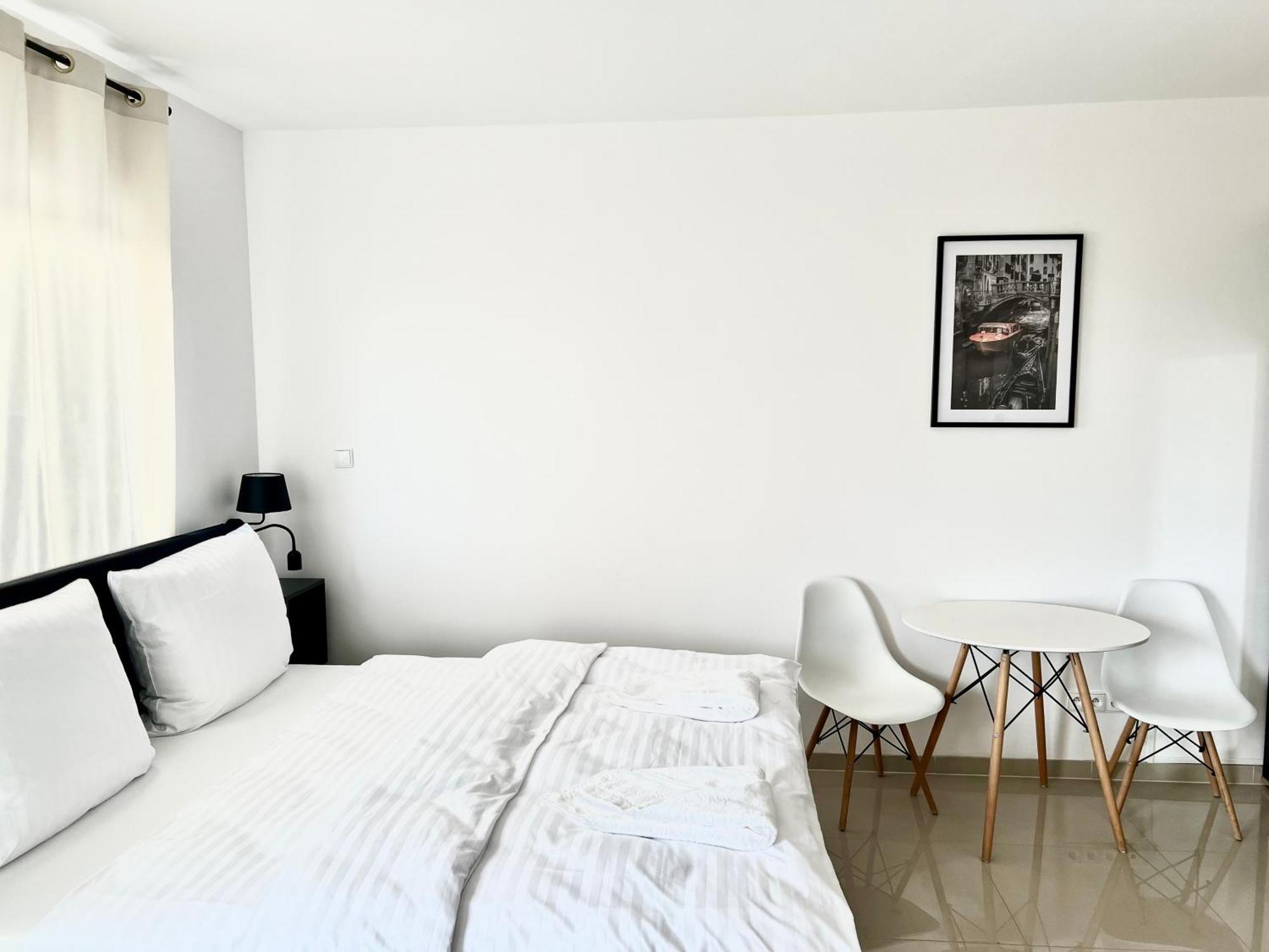 Zielone Apartamenty Katowice خوجوف الغرفة الصورة